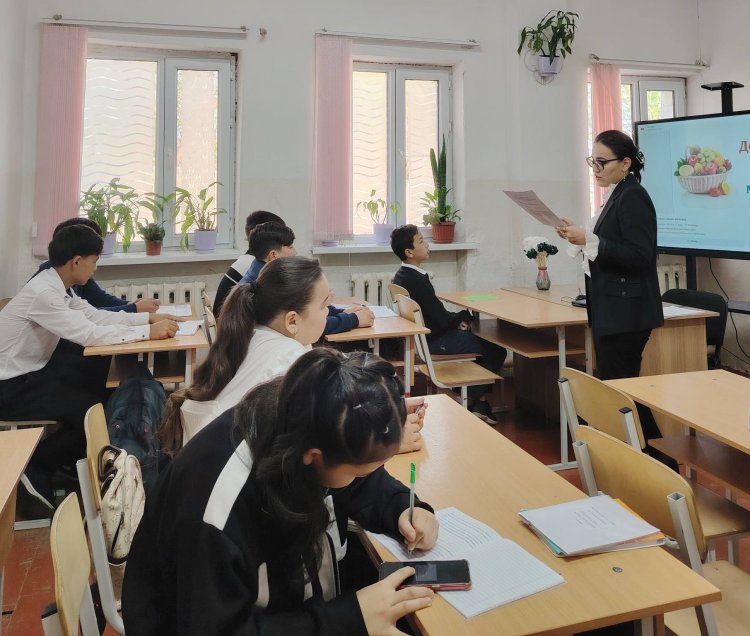 “ Өмірге салауатты қадам” атты сынып сағаттары