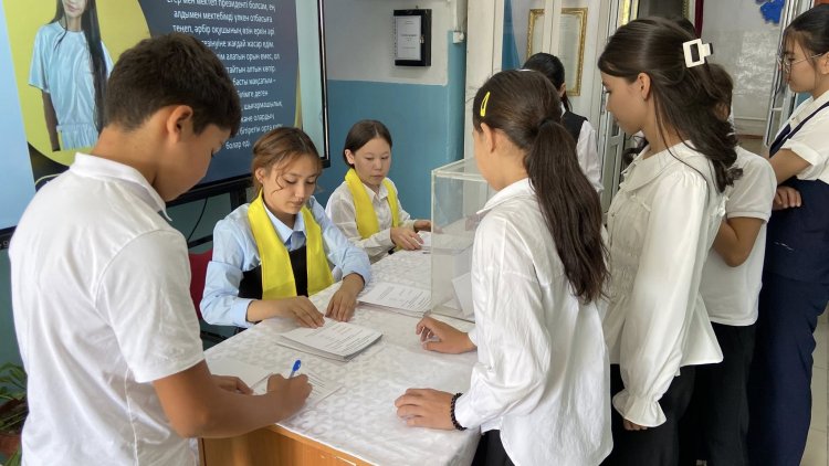 МЕКТЕП ПРЕЗИДЕНТІН САЙЛАУ